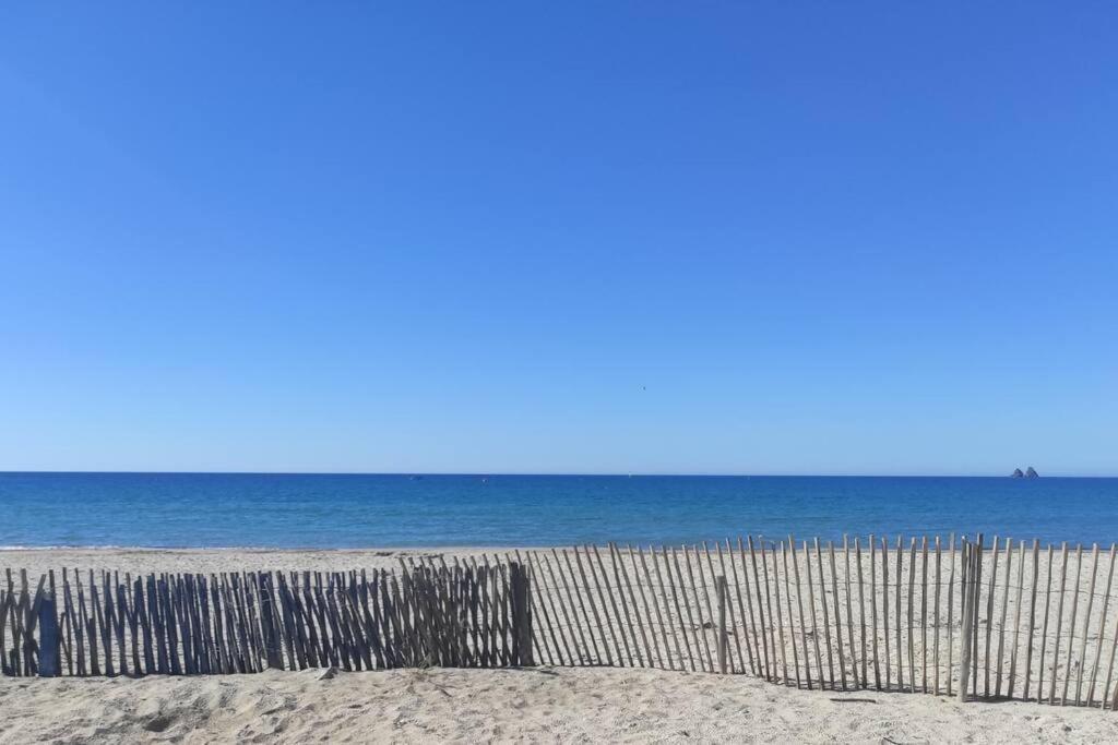 Charmant Studio Climatise 24 M2 Terrasse A 100M De La Plage Saint-Mandrier-sur-Mer Exterior photo